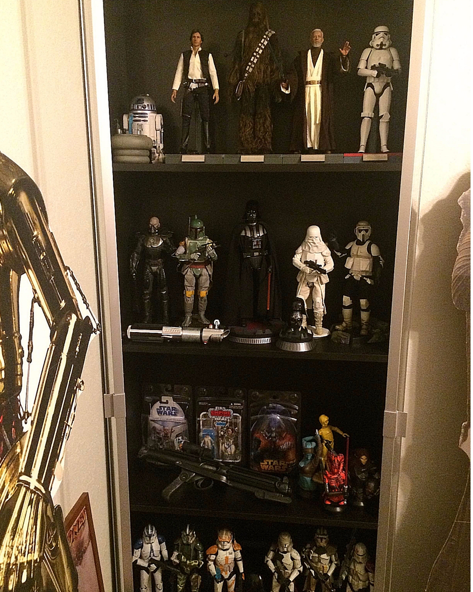 thumbnail image 2 of Star Wars 12 Inch Action Figure Protector Case – Clear Plastic Display Box – Single 2 of 4