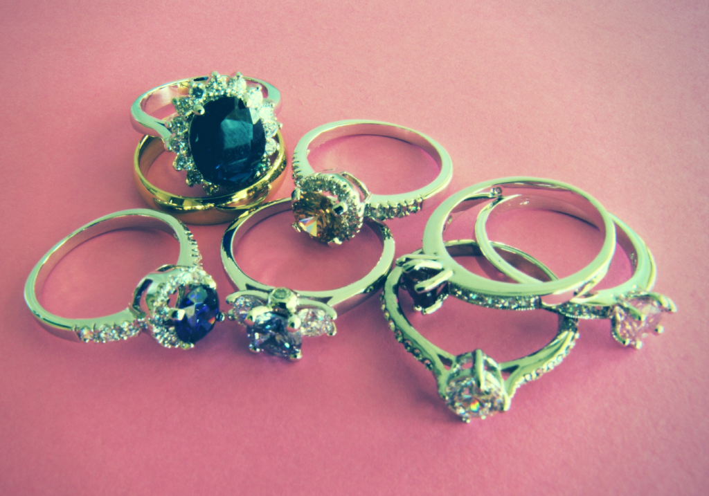 assorted vintage engagement rings