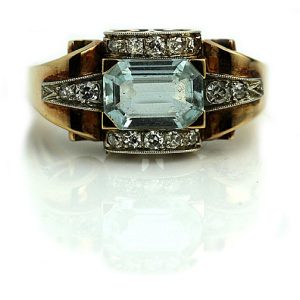 Vintage Engagement Rings_1940s Retro Aquaremarine Ring