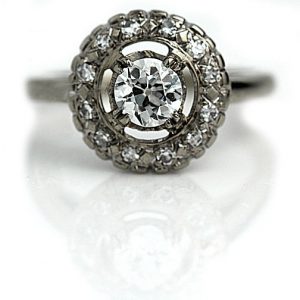 Vintage Engagement Rings_Vintage Halo Setting