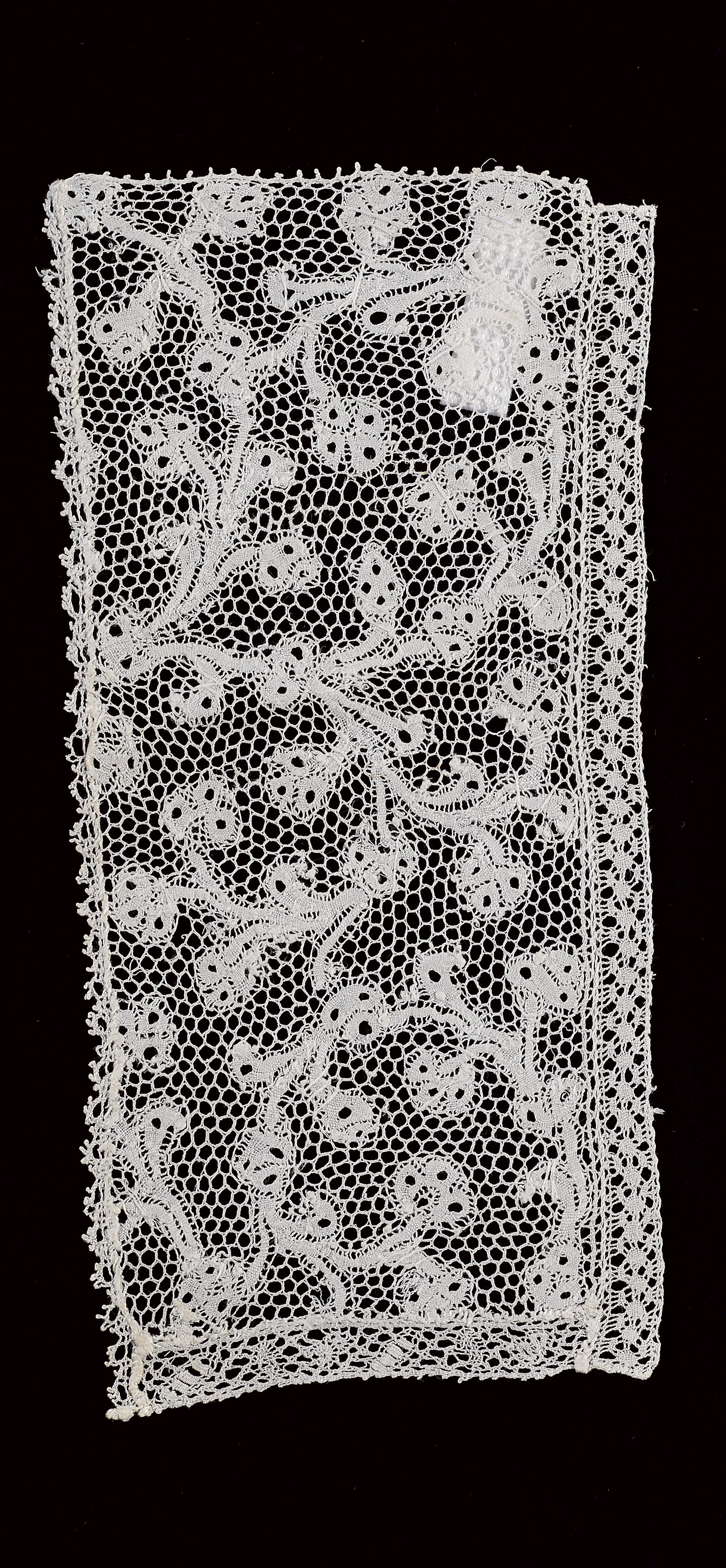 Lace created using the Bobbin method