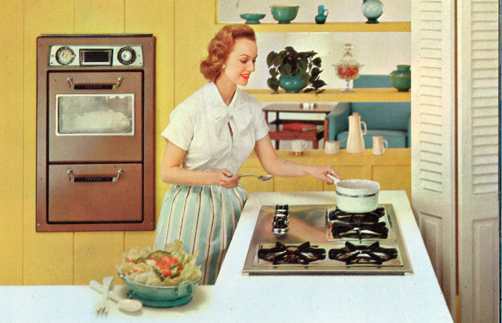 Everything You Need for the Vintage Kitchen of Your Dreams