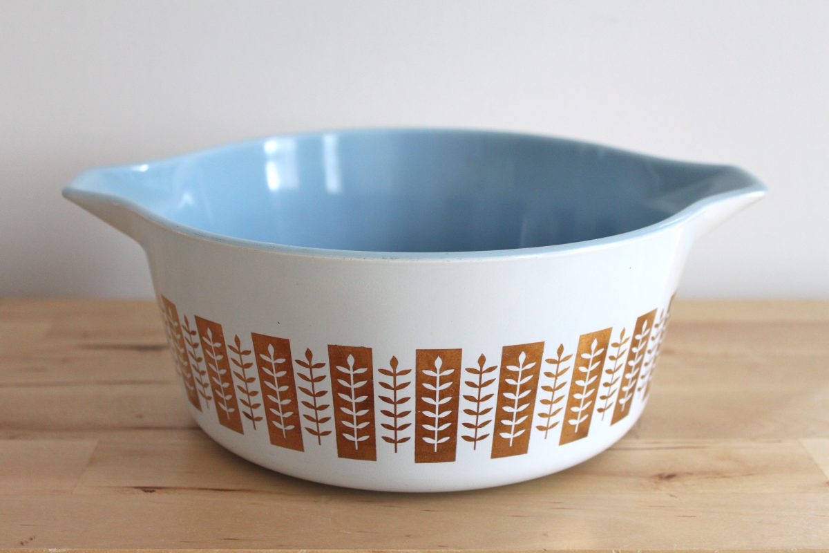 A Guide to the Most Rare Vintage Pyrex - Estate Sale Blog